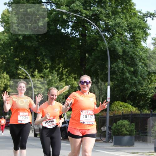 15.06.2025 - REWE Women's Run Jannik Wohlers http://msf.ph/oto/7950952 15.06.2025 09:50:12 Laufen 10090, 10348, 10117 meine-sportfotos.de