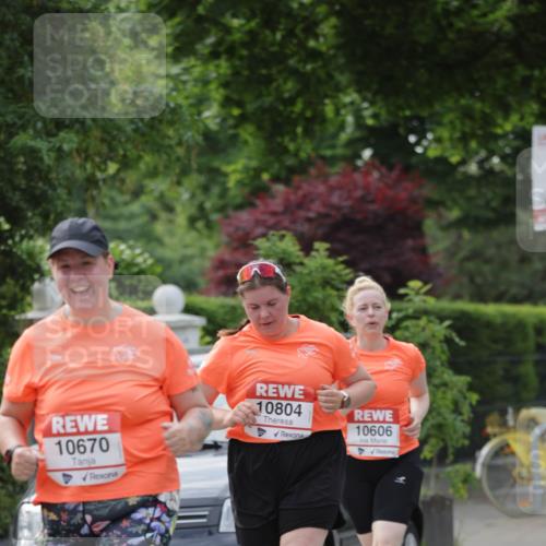 15.06.2025 - REWE Women's Run Jannik Wohlers http://msf.ph/oto/7950969 15.06.2025 08:33:00 Laufen 10670, 43, 10804, 10606 meine-sportfotos.de