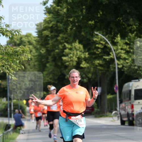 15.06.2025 - REWE Women's Run Jannik Wohlers http://msf.ph/oto/7951044 15.06.2025 09:50:17 Laufen 178 meine-sportfotos.de