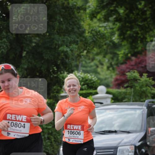 15.06.2025 - REWE Women's Run Jannik Wohlers http://msf.ph/oto/7951046 15.06.2025 08:33:02 Laufen 0804, 10606, 1043 meine-sportfotos.de
