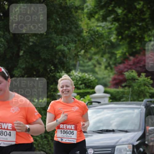 15.06.2025 - REWE Women's Run Jannik Wohlers http://msf.ph/oto/7951053 15.06.2025 08:33:02 Laufen 804, 10606, 1043 meine-sportfotos.de