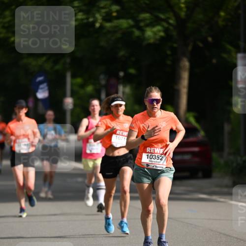 15.06.2025 - REWE Women's Run Dr. Thomas Lammeyer http://msf.ph/oto/7951076 15.06.2025 09:36:49 Laufen 10352 meine-sportfotos.de