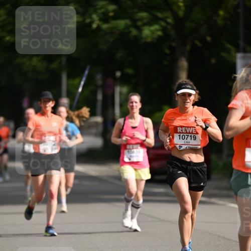 15.06.2025 - REWE Women's Run Dr. Thomas Lammeyer http://msf.ph/oto/7951103 15.06.2025 09:36:50 Laufen 106, 30, 10719 meine-sportfotos.de