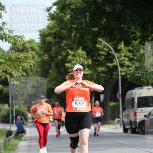 15.06.2025 - REWE Women's Run Jannik Wohlers http://msf.ph/oto/7951118 15.06.2025 09:50:22 Laufen 10487 meine-sportfotos.de