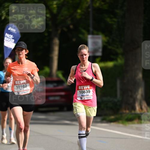 15.06.2025 - REWE Women's Run Dr. Thomas Lammeyer http://msf.ph/oto/7951142 15.06.2025 09:36:52 Laufen 10162, 10839 meine-sportfotos.de