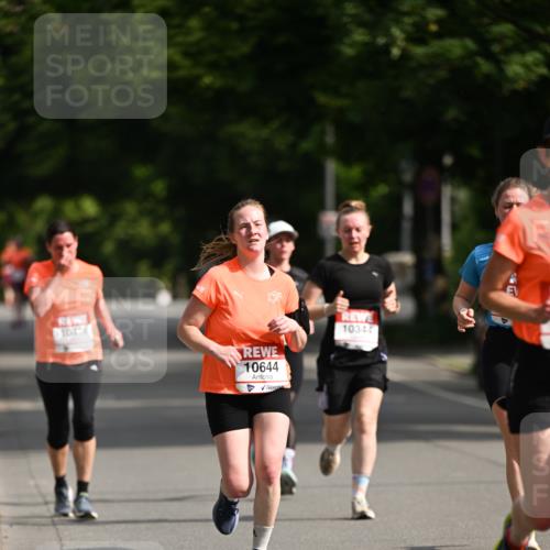 15.06.2025 - REWE Women's Run Dr. Thomas Lammeyer http://msf.ph/oto/7951156 15.06.2025 09:36:54 Laufen 10476, 10644, 1034 meine-sportfotos.de