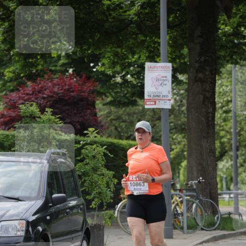 15.06.2025 - REWE Women's Run Jannik Wohlers http://msf.ph/oto/7951157 15.06.2025 08:33:06 Laufen 10863, 15, 2025 meine-sportfotos.de