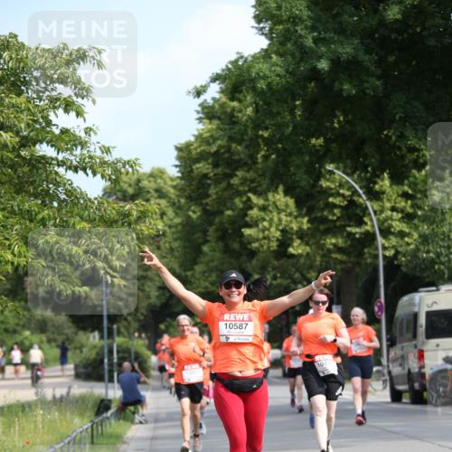 15.06.2025 - REWE Women's Run Jannik Wohlers http://msf.ph/oto/7951170 15.06.2025 09:50:25 Laufen 10253, 10587, 1049 meine-sportfotos.de