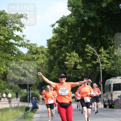 15.06.2025 - REWE Women's Run Jannik Wohlers http://msf.ph/oto/7951174 15.06.2025 09:50:25 Laufen 10587 meine-sportfotos.de
