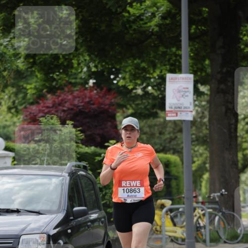 15.06.2025 - REWE Women's Run Jannik Wohlers http://msf.ph/oto/7951189 15.06.2025 08:33:07 Laufen 10863, 15, 2025 meine-sportfotos.de