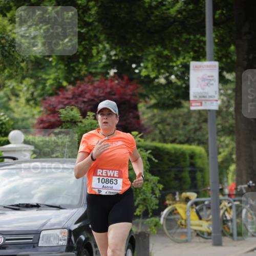 15.06.2025 - REWE Women's Run Jannik Wohlers http://msf.ph/oto/7951222 15.06.2025 08:33:08 Laufen 1043, 10863, 2005 meine-sportfotos.de
