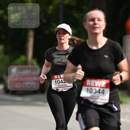 15.06.2025 - REWE Women's Run Dr. Thomas Lammeyer http://msf.ph/oto/7951254 15.06.2025 09:36:58 Laufen 1042, 10344 meine-sportfotos.de