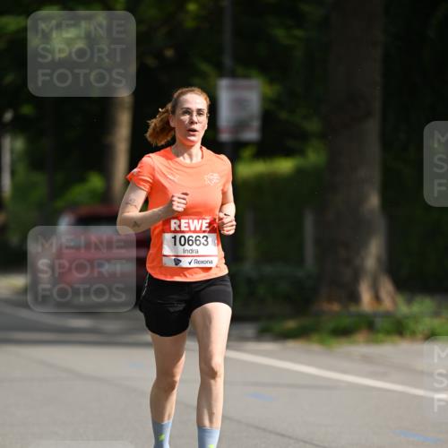 15.06.2025 - REWE Women's Run Dr. Thomas Lammeyer http://msf.ph/oto/7951290 15.06.2025 09:37:01 Laufen 10663 meine-sportfotos.de