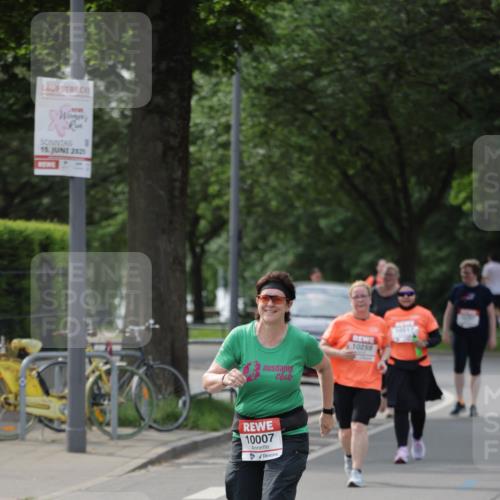 15.06.2025 - REWE Women's Run Jannik Wohlers http://msf.ph/oto/7951300 15.06.2025 08:33:30 Laufen 5, 2025, 10007 meine-sportfotos.de