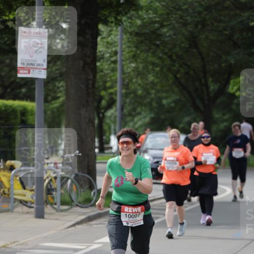 15.06.2025 - REWE Women's Run Jannik Wohlers http://msf.ph/oto/7951315 15.06.2025 08:33:30 Laufen 15, 2025, 10007 meine-sportfotos.de