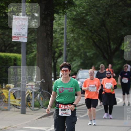 15.06.2025 - REWE Women's Run Jannik Wohlers http://msf.ph/oto/7951329 15.06.2025 08:33:31 Laufen 15, 2025, 1061, 10259, 10007 meine-sportfotos.de