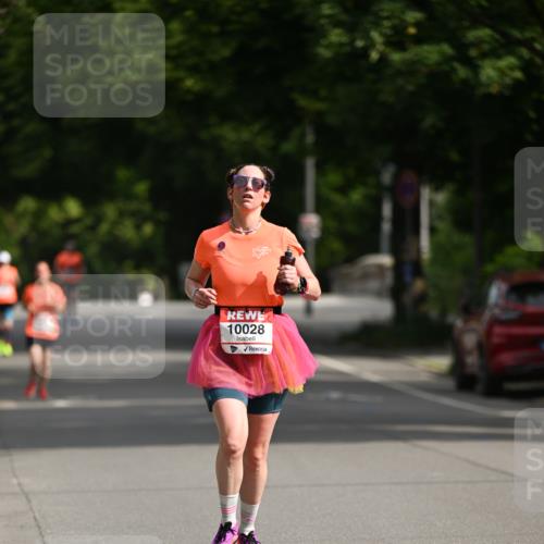 15.06.2025 - REWE Women's Run Dr. Thomas Lammeyer http://msf.ph/oto/7951332 15.06.2025 09:37:12 Laufen 10028 meine-sportfotos.de