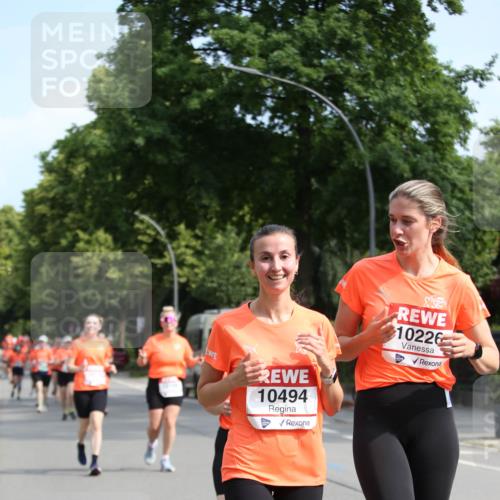 15.06.2025 - REWE Women's Run Jannik Wohlers http://msf.ph/oto/7951355 15.06.2025 09:50:45 Laufen 10494, 10226 meine-sportfotos.de
