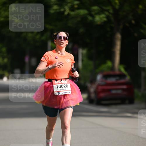 15.06.2025 - REWE Women's Run Dr. Thomas Lammeyer http://msf.ph/oto/7951356 15.06.2025 09:37:13 Laufen 10028 meine-sportfotos.de