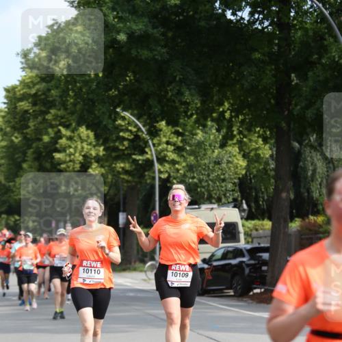 15.06.2025 - REWE Women's Run Jannik Wohlers http://msf.ph/oto/7951368 15.06.2025 09:50:46 Laufen 10110, 10109 meine-sportfotos.de