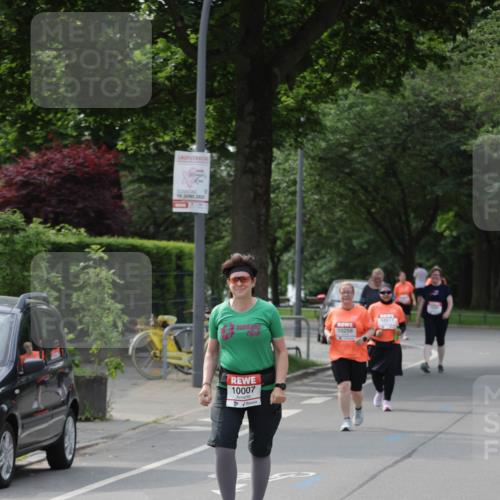 15.06.2025 - REWE Women's Run Jannik Wohlers http://msf.ph/oto/7951373 15.06.2025 08:33:32 Laufen 10007 meine-sportfotos.de