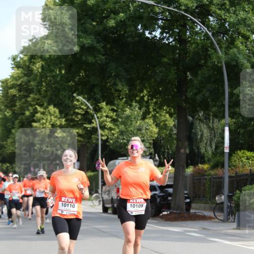 15.06.2025 - REWE Women's Run Jannik Wohlers http://msf.ph/oto/7951384 15.06.2025 09:50:47 Laufen 10109, 10110 meine-sportfotos.de