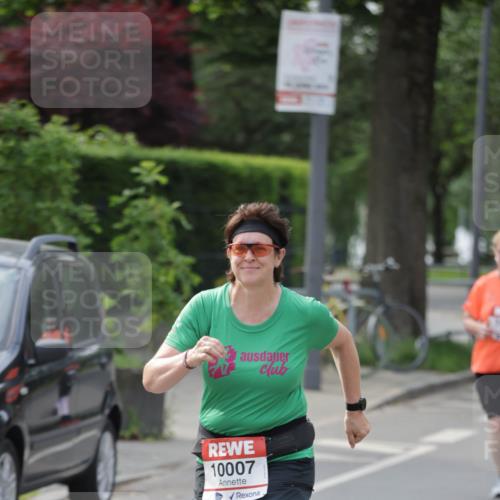 15.06.2025 - REWE Women's Run Jannik Wohlers http://msf.ph/oto/7951393 15.06.2025 08:33:34 Laufen 10007, 4 meine-sportfotos.de