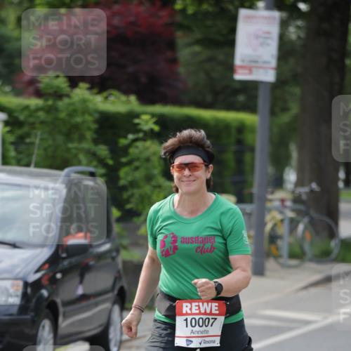 15.06.2025 - REWE Women's Run Jannik Wohlers http://msf.ph/oto/7951408 15.06.2025 08:33:34 Laufen 10007, 4 meine-sportfotos.de
