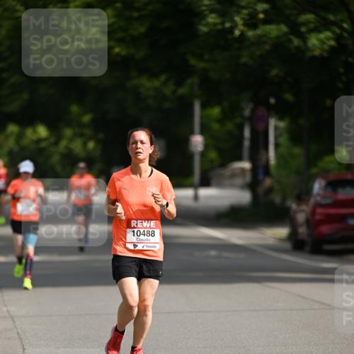 15.06.2025 - REWE Women's Run Dr. Thomas Lammeyer http://msf.ph/oto/7951412 15.06.2025 09:37:23 Laufen 10488 meine-sportfotos.de