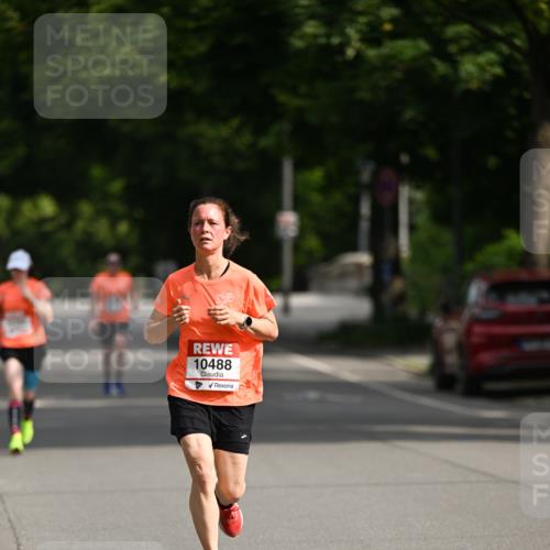 15.06.2025 - REWE Women's Run Dr. Thomas Lammeyer http://msf.ph/oto/7951418 15.06.2025 09:37:23 Laufen 10488 meine-sportfotos.de