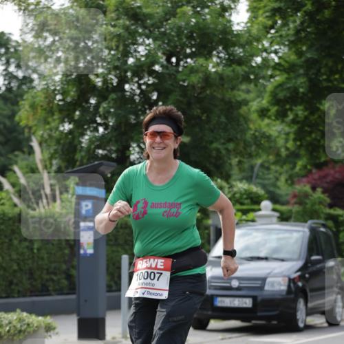 15.06.2025 - REWE Women's Run Jannik Wohlers http://msf.ph/oto/7951443 15.06.2025 08:33:36 Laufen 10007, 1043 meine-sportfotos.de