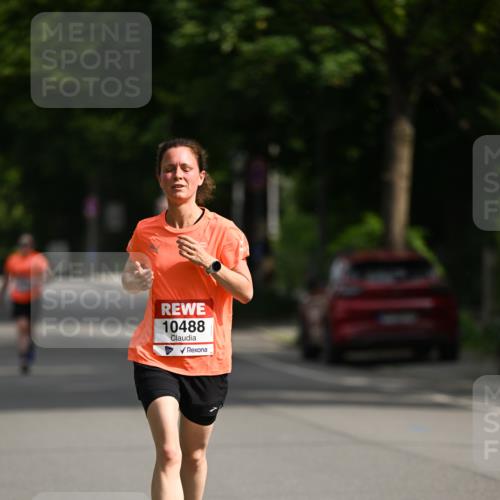 15.06.2025 - REWE Women's Run Dr. Thomas Lammeyer http://msf.ph/oto/7951450 15.06.2025 09:37:25 Laufen 10488 meine-sportfotos.de