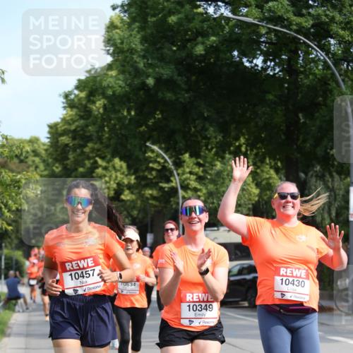 15.06.2025 - REWE Women's Run Jannik Wohlers http://msf.ph/oto/7951548 15.06.2025 09:51:00 Laufen 10457, 634, 10349, 10430 meine-sportfotos.de