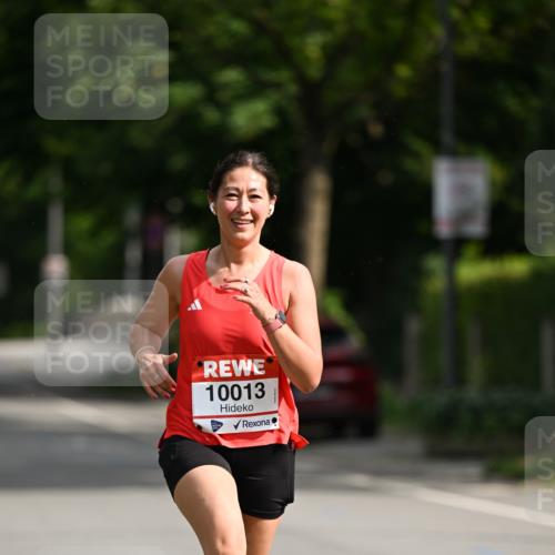 15.06.2025 - REWE Women's Run Dr. Thomas Lammeyer http://msf.ph/oto/7951632 15.06.2025 09:37:42 Laufen 10013 meine-sportfotos.de