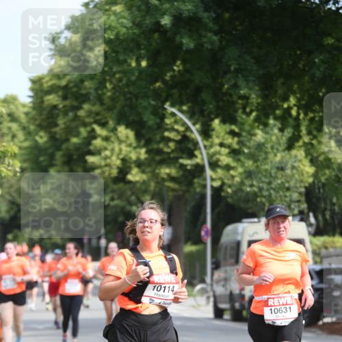 15.06.2025 - REWE Women's Run Jannik Wohlers http://msf.ph/oto/7951637 15.06.2025 09:51:09 Laufen 10114, 10631 meine-sportfotos.de