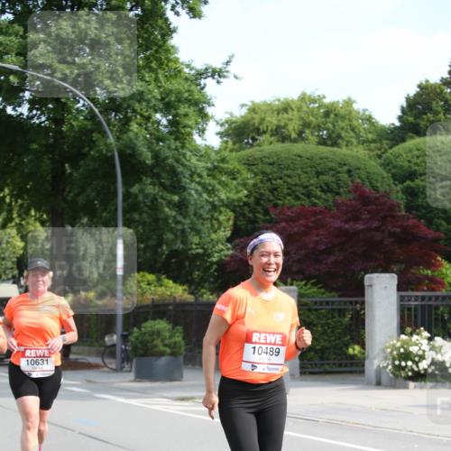 15.06.2025 - REWE Women's Run Jannik Wohlers http://msf.ph/oto/7951645 15.06.2025 09:51:10 Laufen 10631, 10489 meine-sportfotos.de