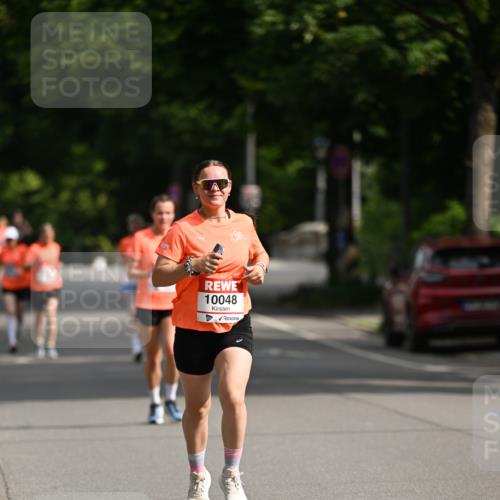 15.06.2025 - REWE Women's Run Dr. Thomas Lammeyer http://msf.ph/oto/7951658 15.06.2025 09:38:00 Laufen 10048 meine-sportfotos.de