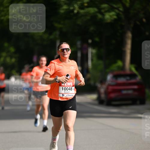 15.06.2025 - REWE Women's Run Dr. Thomas Lammeyer http://msf.ph/oto/7951671 15.06.2025 09:38:00 Laufen 10048 meine-sportfotos.de
