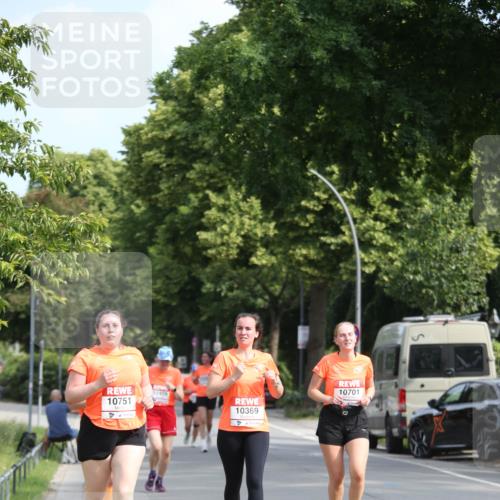 15.06.2025 - REWE Women's Run Jannik Wohlers http://msf.ph/oto/7951676 15.06.2025 09:51:14 Laufen 10109, 10751, 10369, 10701 meine-sportfotos.de