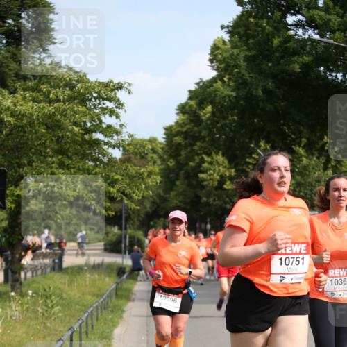 15.06.2025 - REWE Women's Run Jannik Wohlers http://msf.ph/oto/7951713 15.06.2025 09:51:18 Laufen 10696, 10751, 10369 meine-sportfotos.de