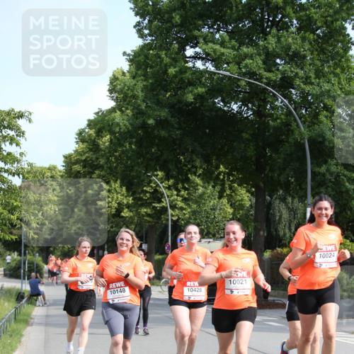 15.06.2025 - REWE Women's Run Jannik Wohlers http://msf.ph/oto/7951798 15.06.2025 09:51:27 Laufen 10148, 10428, 10021, 10024 meine-sportfotos.de