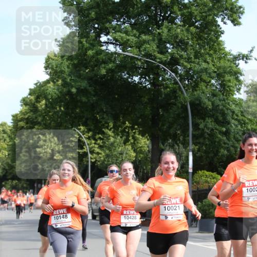 15.06.2025 - REWE Women's Run Jannik Wohlers http://msf.ph/oto/7951811 15.06.2025 09:51:28 Laufen 10148, 55, 10021, 1002, 10428 meine-sportfotos.de
