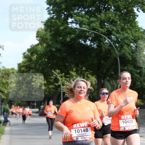 15.06.2025 - REWE Women's Run Jannik Wohlers http://msf.ph/oto/7951832 15.06.2025 09:51:29 Laufen 10148, 10111, 10428, 4 meine-sportfotos.de