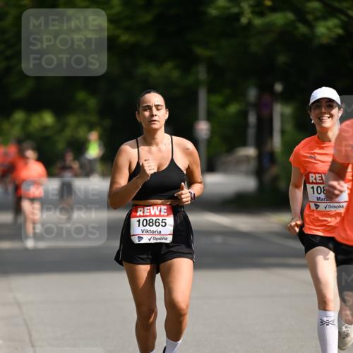 15.06.2025 - REWE Women's Run Dr. Thomas Lammeyer http://msf.ph/oto/7951837 15.06.2025 09:38:12 Laufen 10865, 108 meine-sportfotos.de