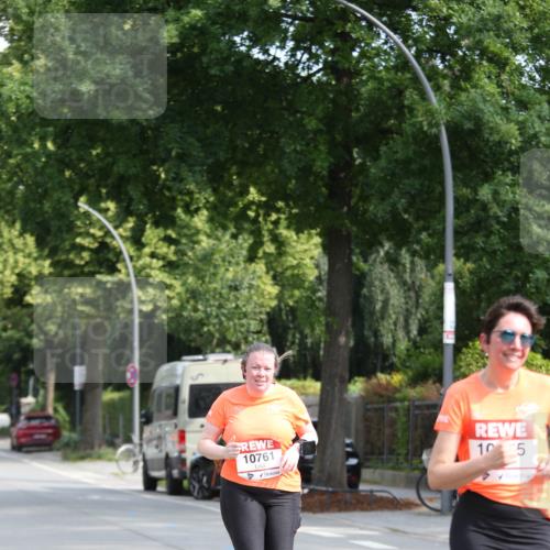 15.06.2025 - REWE Women's Run Jannik Wohlers http://msf.ph/oto/7951860 15.06.2025 09:51:32 Laufen 10761, 5 meine-sportfotos.de