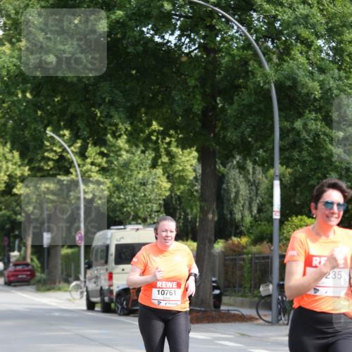 15.06.2025 - REWE Women's Run Jannik Wohlers http://msf.ph/oto/7951861 15.06.2025 09:51:32 Laufen 10761 meine-sportfotos.de