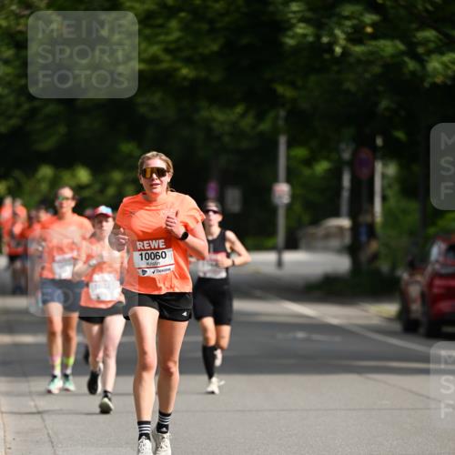 15.06.2025 - REWE Women's Run Dr. Thomas Lammeyer http://msf.ph/oto/7951864 15.06.2025 09:38:21 Laufen 10060 meine-sportfotos.de