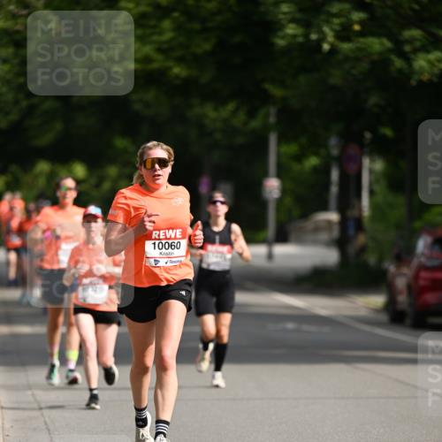 15.06.2025 - REWE Women's Run Dr. Thomas Lammeyer http://msf.ph/oto/7951871 15.06.2025 09:38:21 Laufen 10060 meine-sportfotos.de