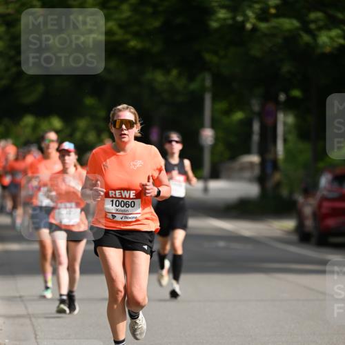 15.06.2025 - REWE Women's Run Dr. Thomas Lammeyer http://msf.ph/oto/7951881 15.06.2025 09:38:22 Laufen 10060 meine-sportfotos.de