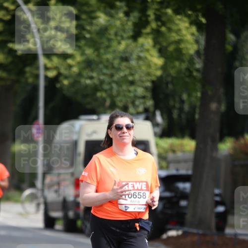 15.06.2025 - REWE Women's Run Jannik Wohlers http://msf.ph/oto/7951899 15.06.2025 09:51:43 Laufen 0658 meine-sportfotos.de